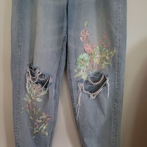 Jean's